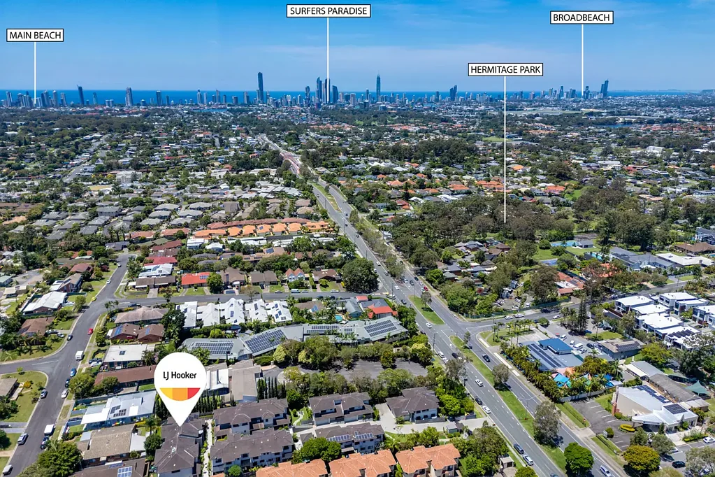Ashmore 3Zimmer NORTH FACING LARGE FAMILY HOME IN PRIVATE & SECURE BOUTIQUE ESTATE!