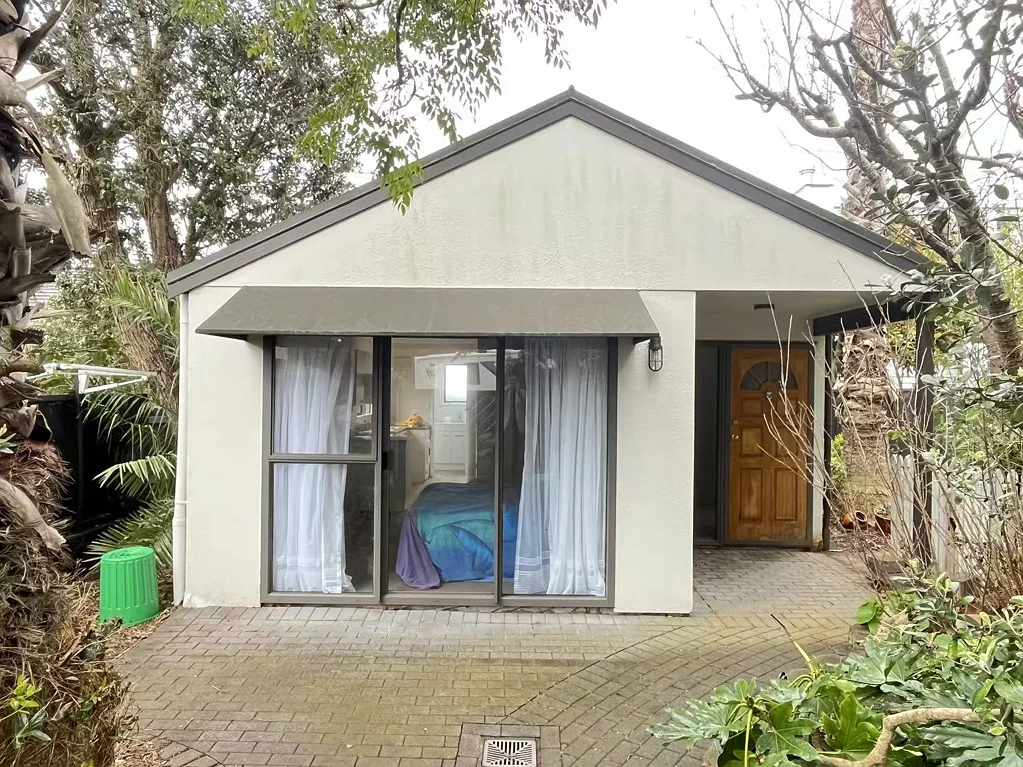 One Bedroom Gem!