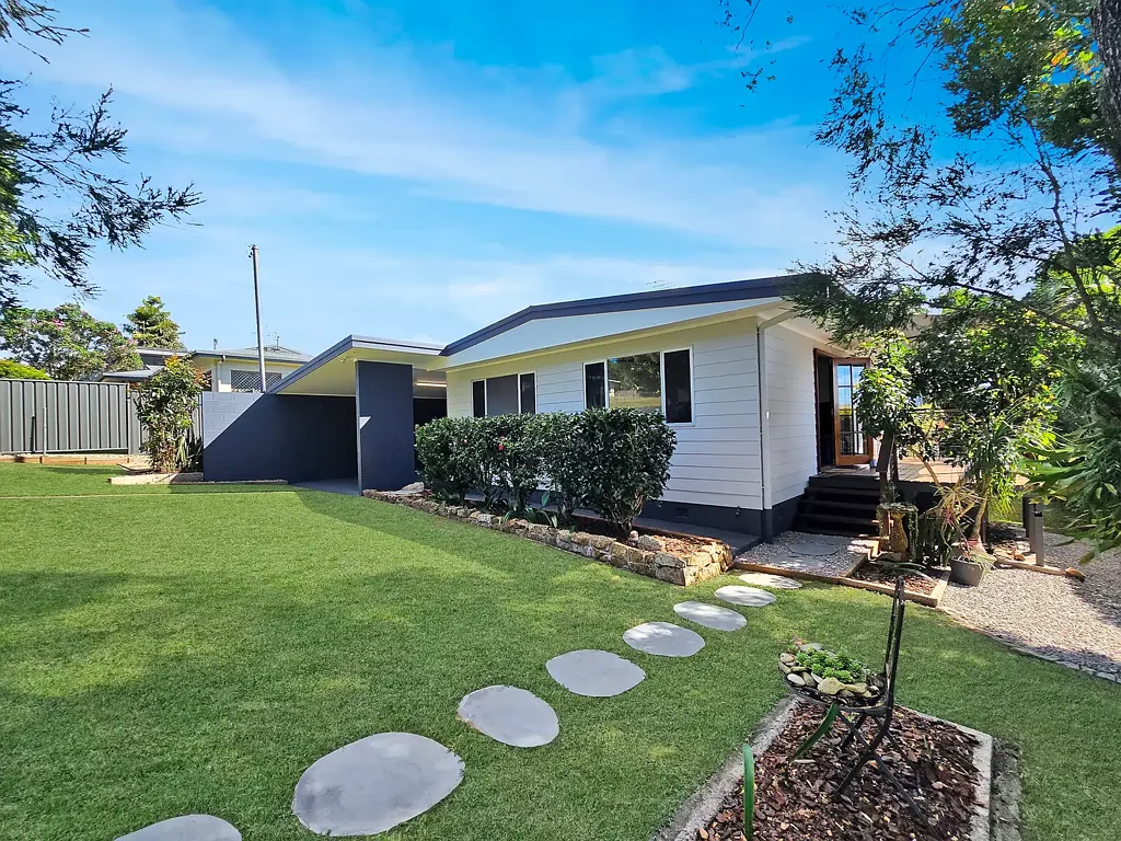 11 Phillips Avenue, Atherton, QLD 4883