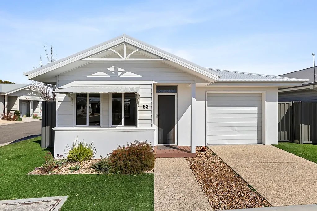 Lara 2ਬੈੱਡਰੂਮ Easy Living with Room to Relax & Entertain