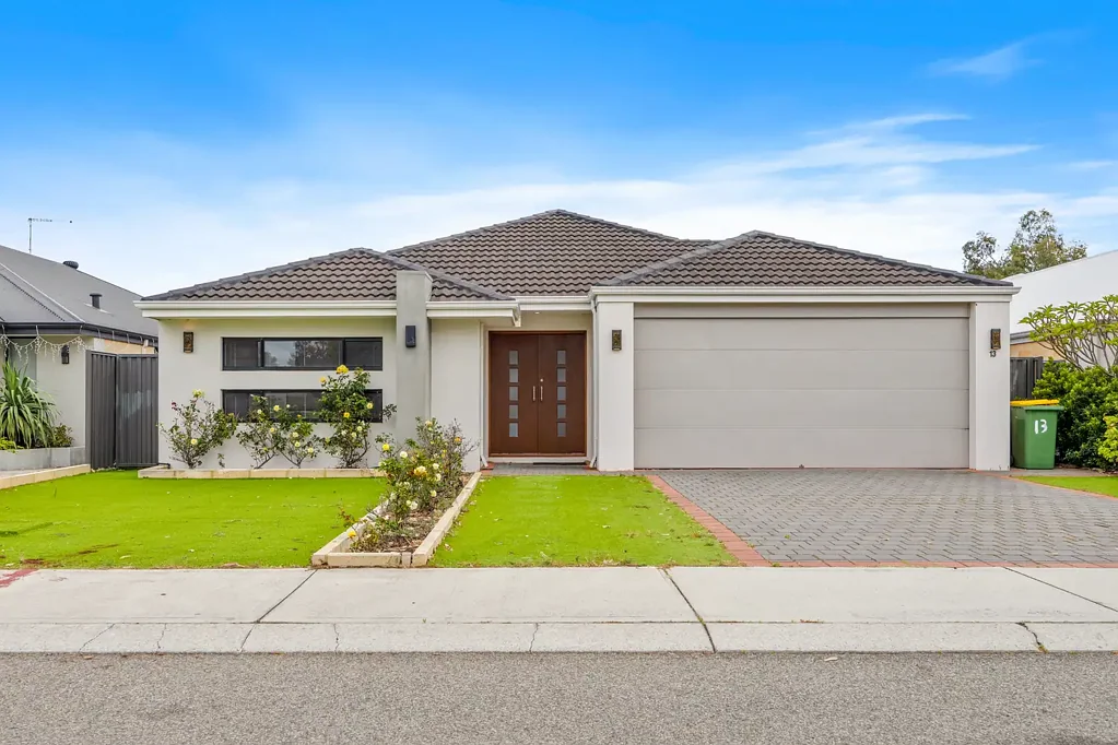 13 Markwell Avenue, Haynes, WA 6112