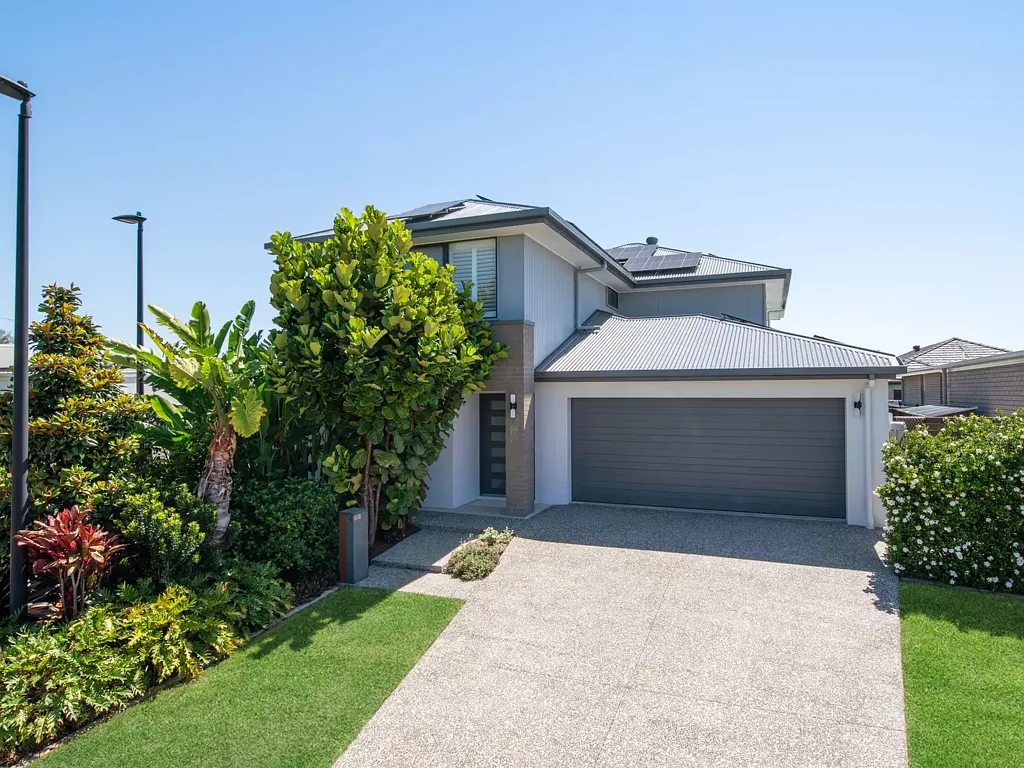 Palmview 4chambre Family Living Meets Tropical Serenity in the Heart of Harmony