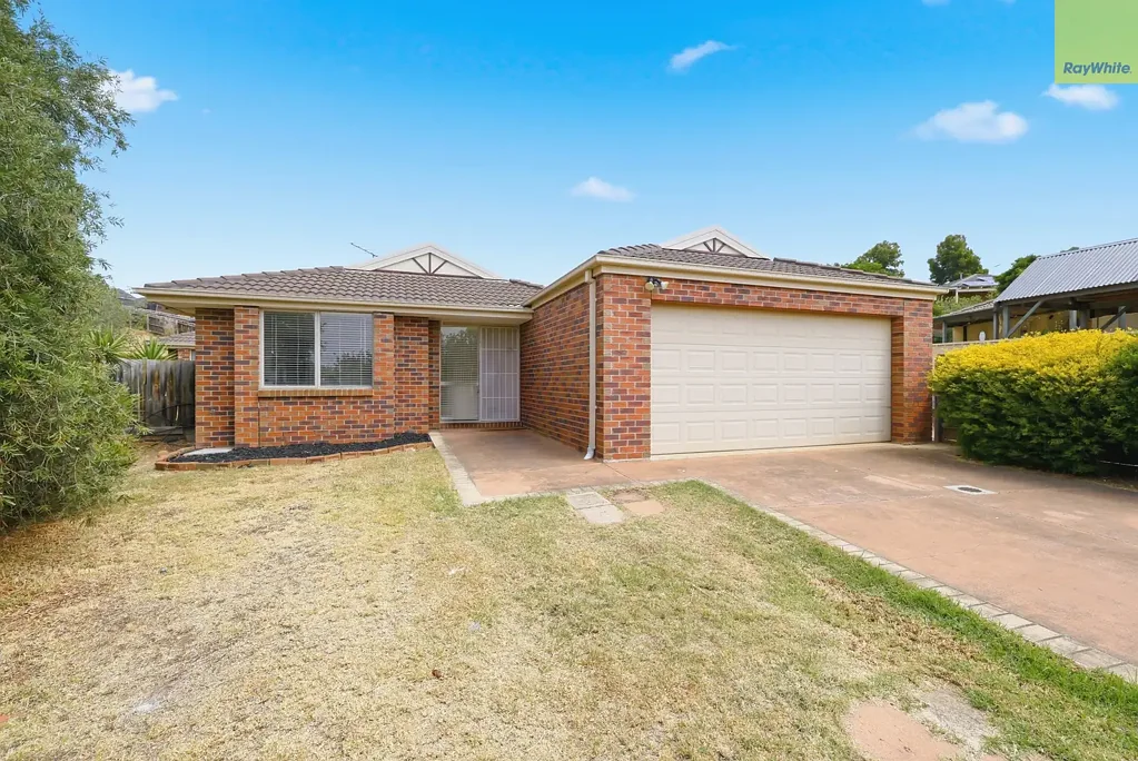 14 Mcleod Drive, Darley, VIC 3340