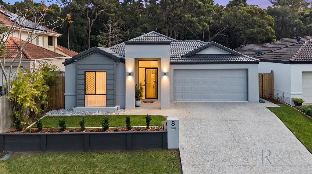 Mountain Creek 4房  Flexible Family Living backing onto bushland