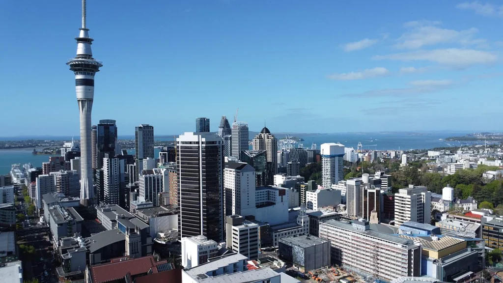 Auckland Central 2બેડરૂમ CBD Starter or Smart Rental – Your Choice