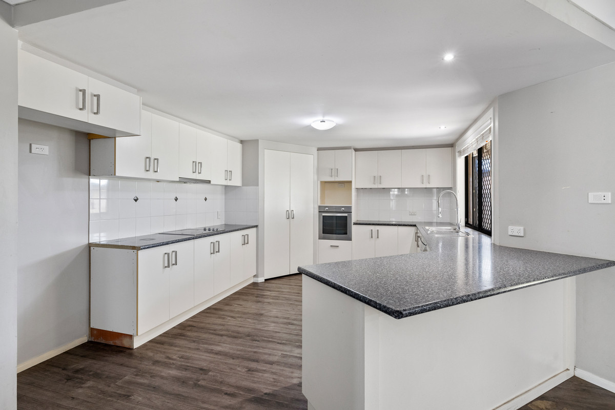 2 RIVER GUM CL, THORNLANDS QLD 4164, 0 habitaciones, 0 baños, House