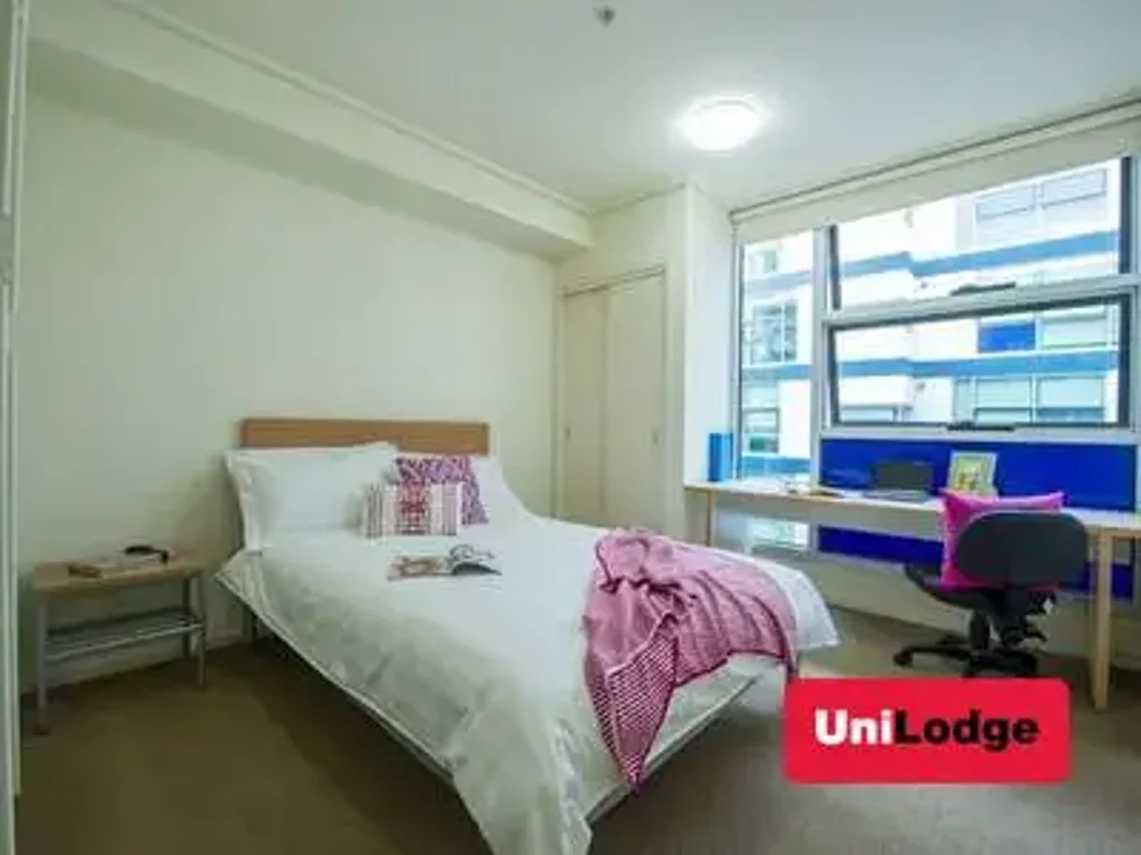 Carlton 1 Bedroom Massive 54sqm for $199-218,000!
