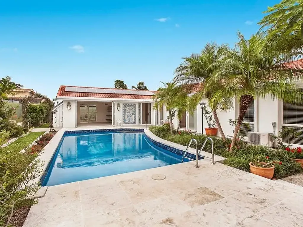 14 Daimler Drive, Bundall, QLD 4217