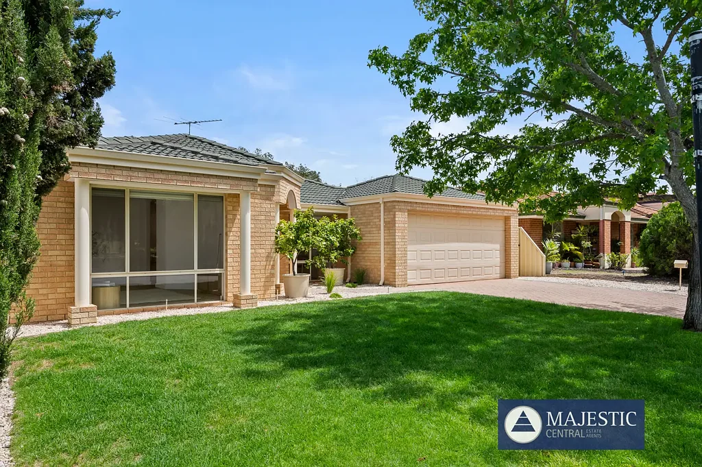 10 Felton Avenue, North Lake, WA 6163