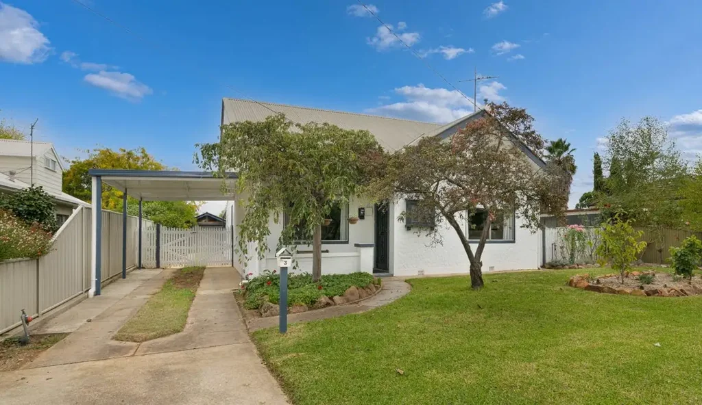 3 Floyd Avenue, Wangaratta, VIC 3677
