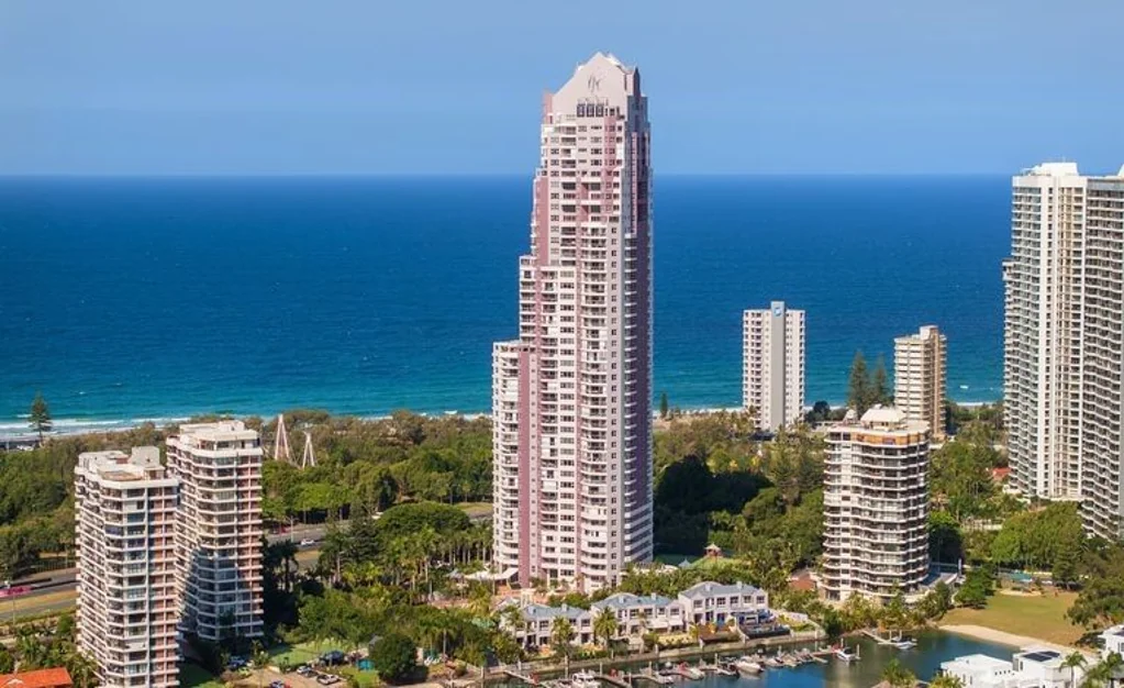 Surfers Paradise 2ห้องนอน The Grand Mariner is truly an unbridled way of life - Opulence.