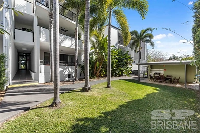 8 Archer Street, Upper Mount Gravatt, QLD 4122, 2 slaapkamers, 2 badkamers, Apartment