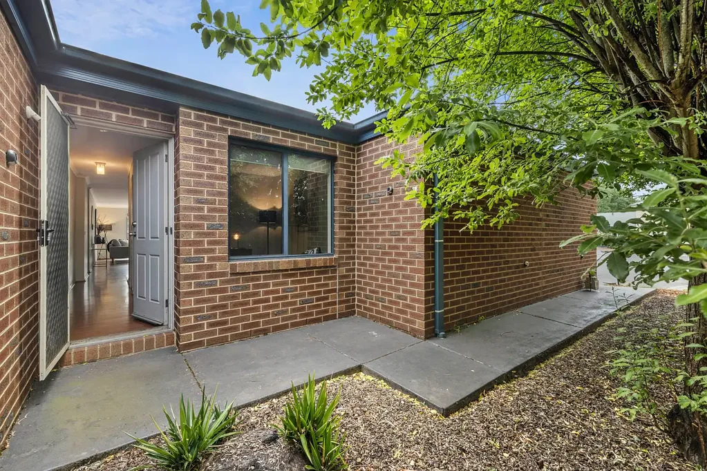 9 James Court, Kyneton, VIC 3444