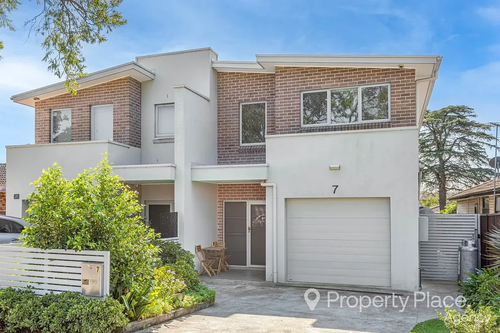 7 Pozieres Avenue, Milperra, NSW 2214