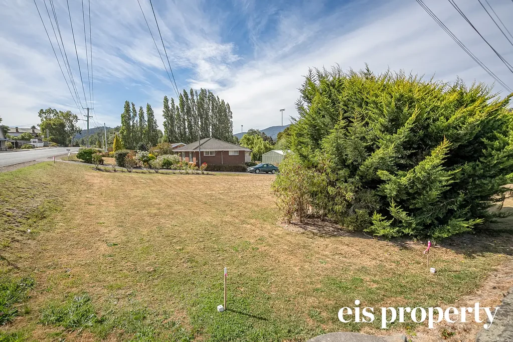 Cygnet  Prime Land Opportunity in the Heart of Cygnet