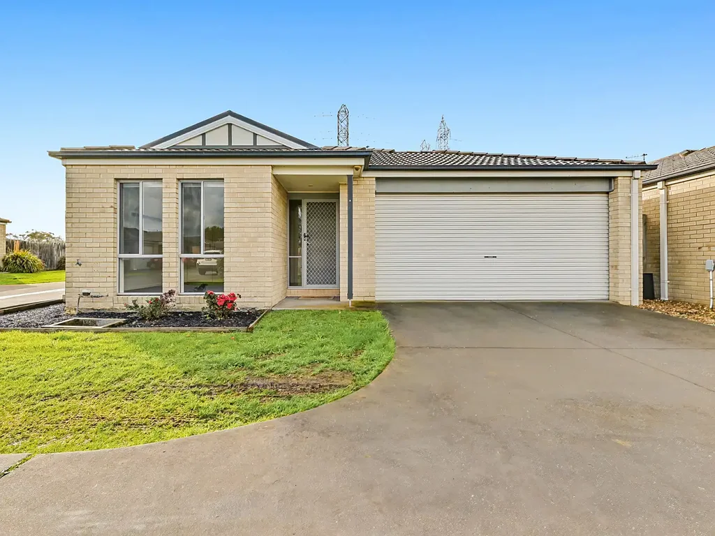 Pakenham 3Moenga Low-Maintenance Living with Comfort and Convenience