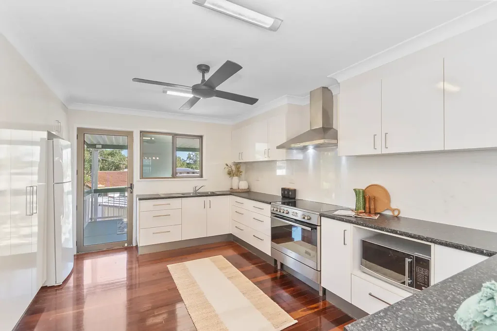 Wulguru 3房  FAMILY FOCUSED PACKAGE WITH SWIMMING POOL, SHEDS & SOUGHT-AFTER LOCATION