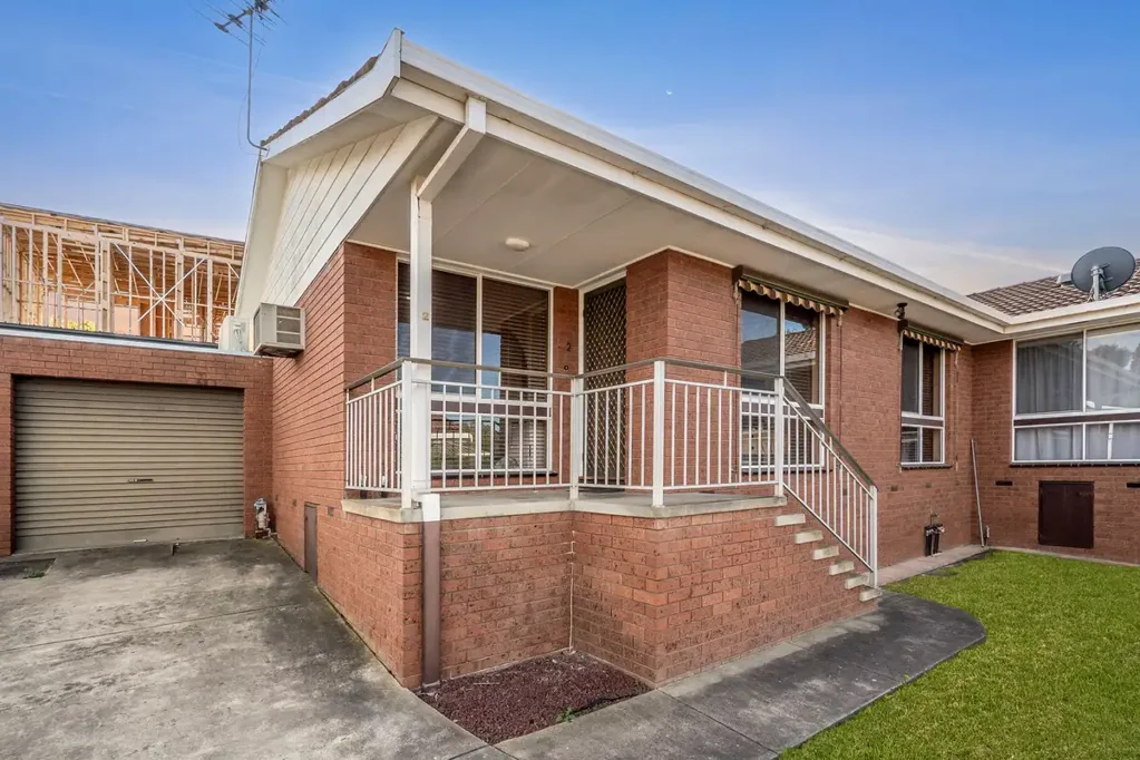 2/171 Barrabool Road, Highton, VIC 3216