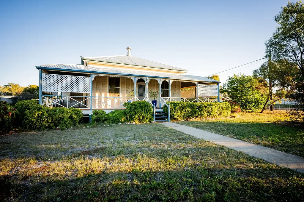 Roma 4غرفة نوم Traditional Queenslander Home on the CBD Fringe