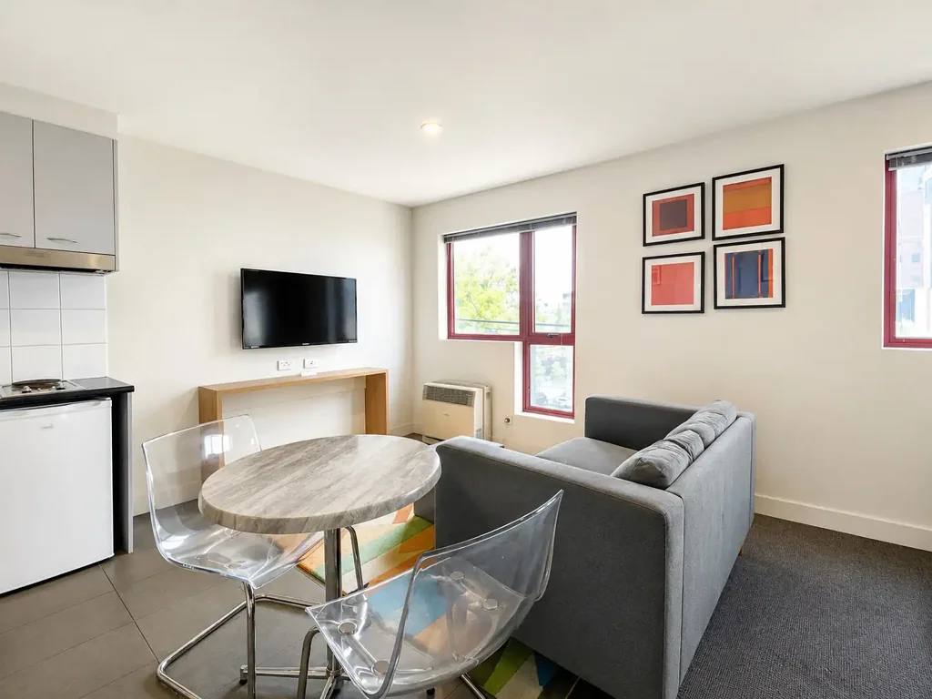 Prime Carlton Living – Walk to Universities & the CBD!