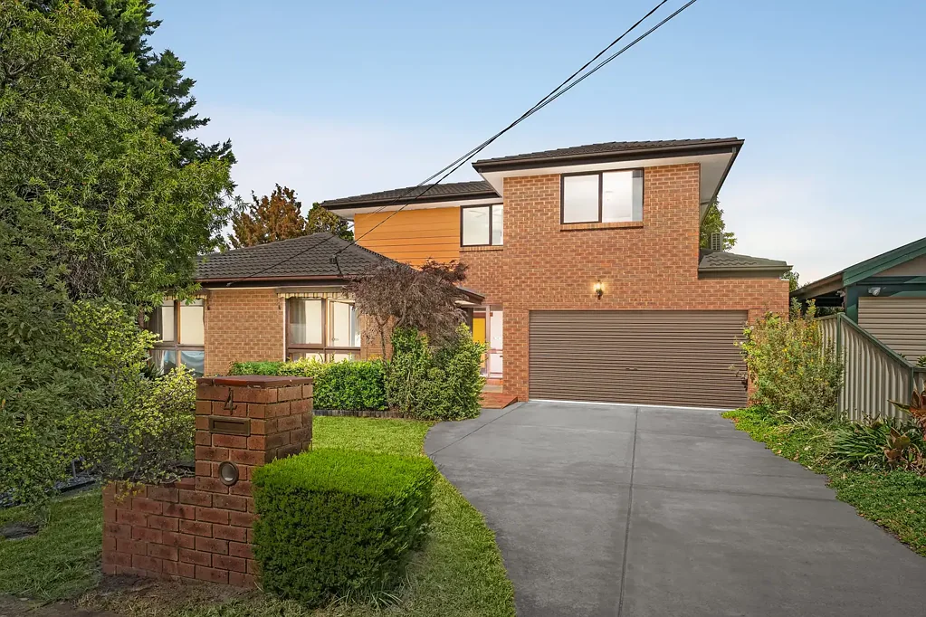4 Christopher Court, Clarinda, VIC 3169