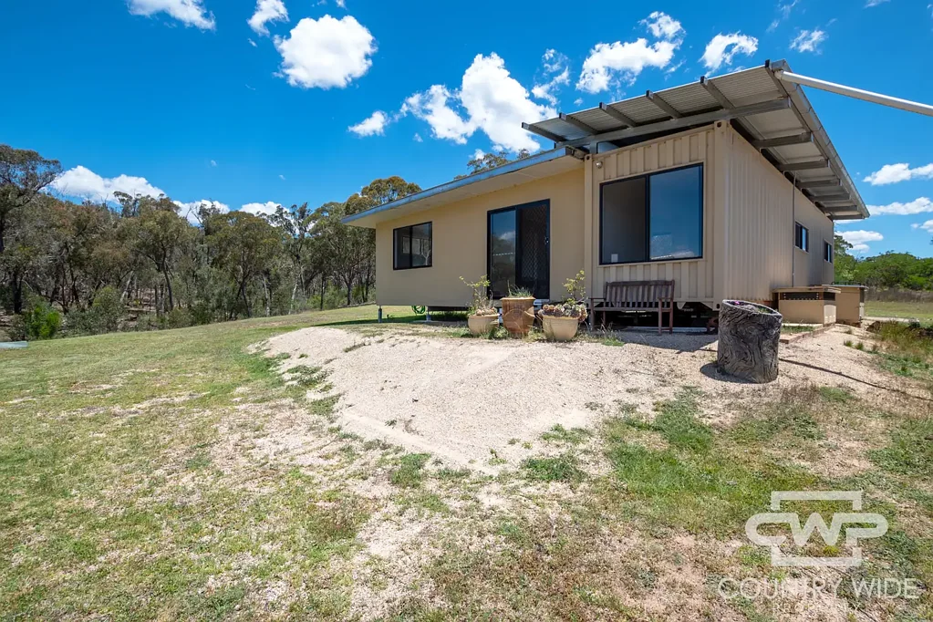 Emmaville 2બેડરૂમ Off-Grid Retreat!