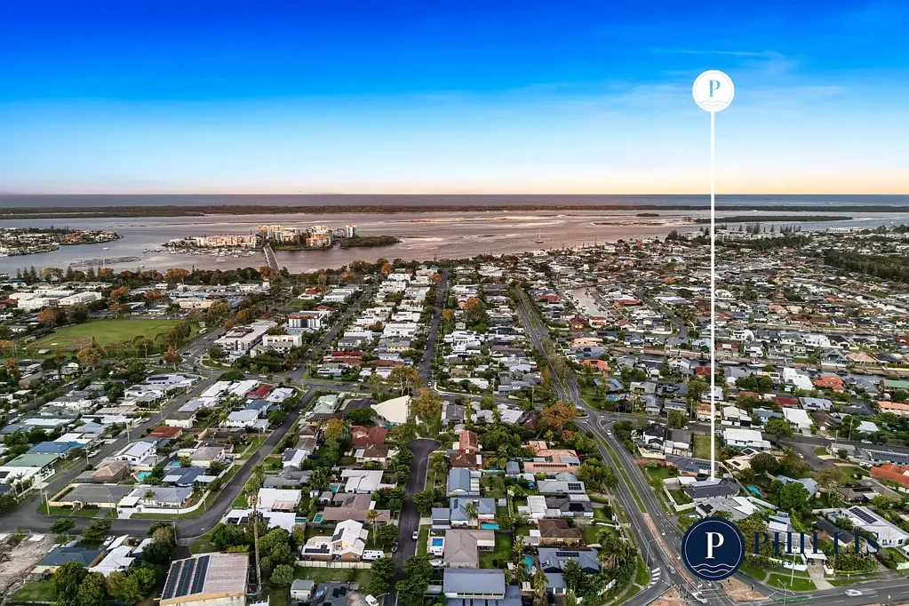 Paradise Point 4Moenga The Property you have been waiting for is finally here!