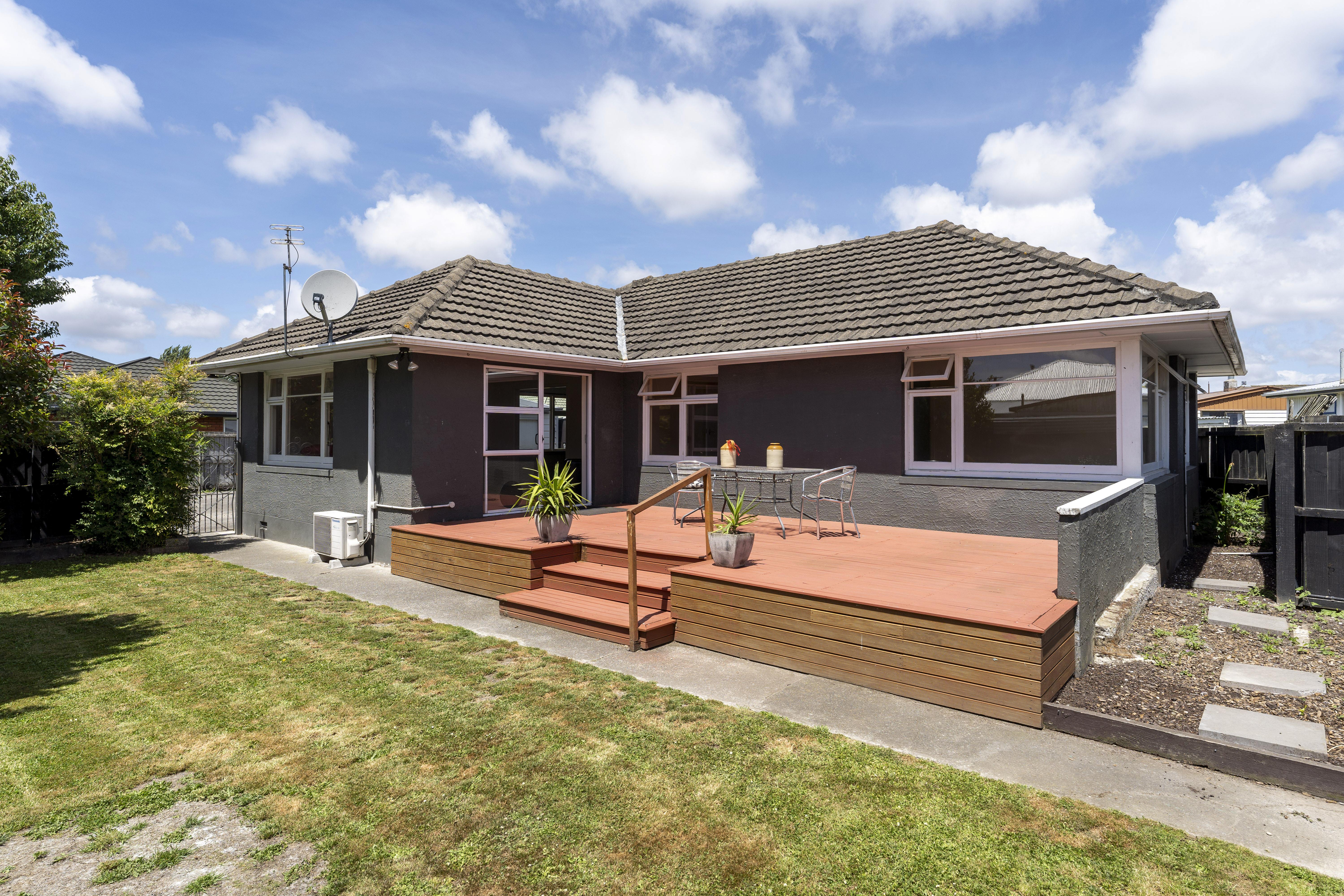 111 Sawyers Arms Road, Northcote, Christchurch, 3 Kuwarto, 1 Banyo, House