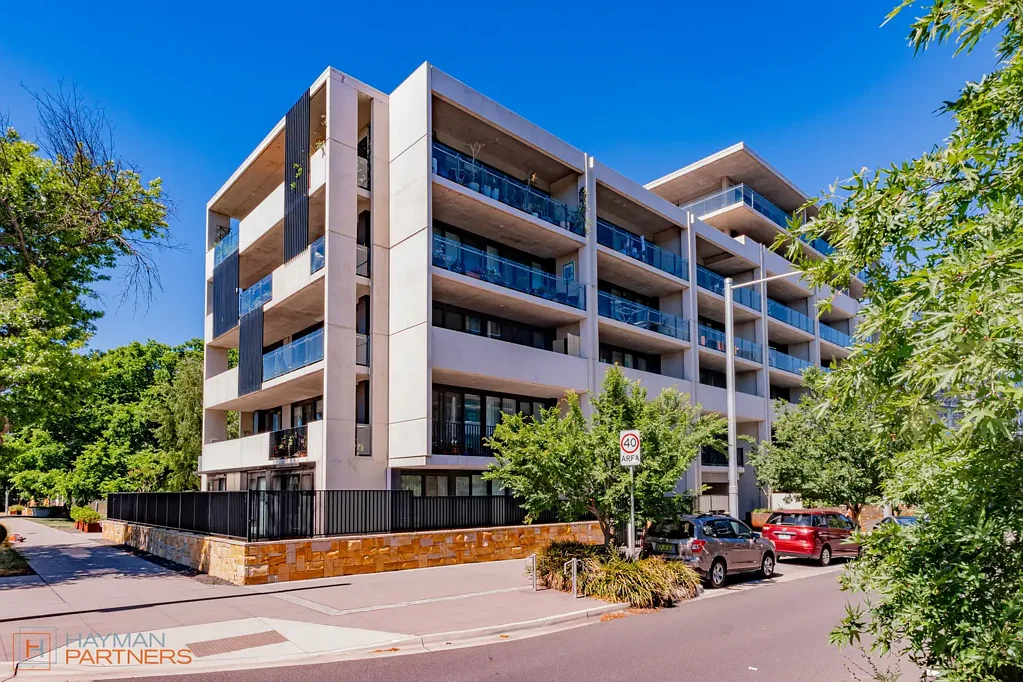 Braddon 2ਬੈੱਡਰੂਮ A Stylish Fourth-Floor Retreat in the Provenance Complex