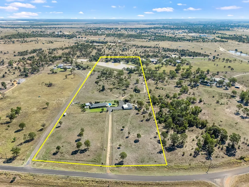 310 Glengallan Road, Emerald, QLD 4720