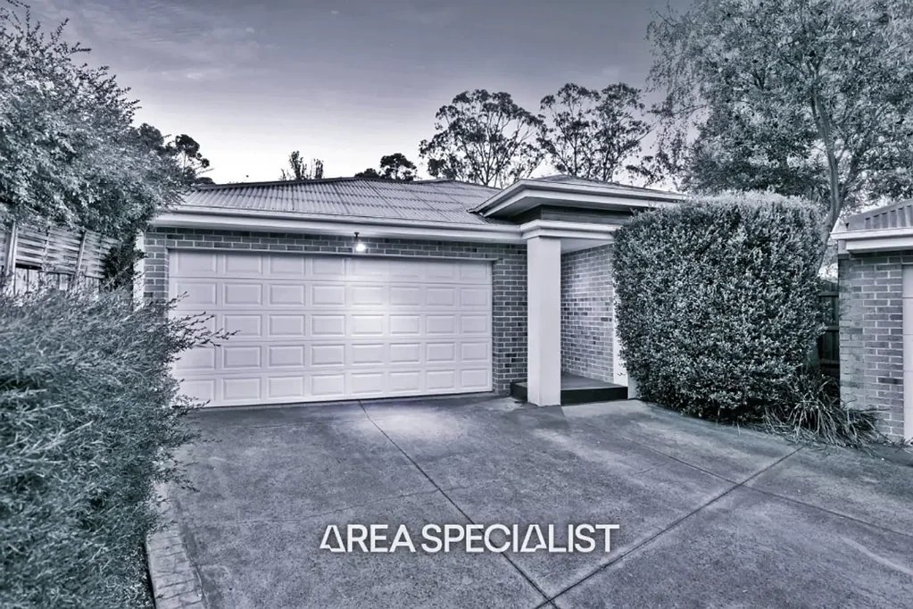 2/6 Morecroft Way, Langwarrin, VIC 3910