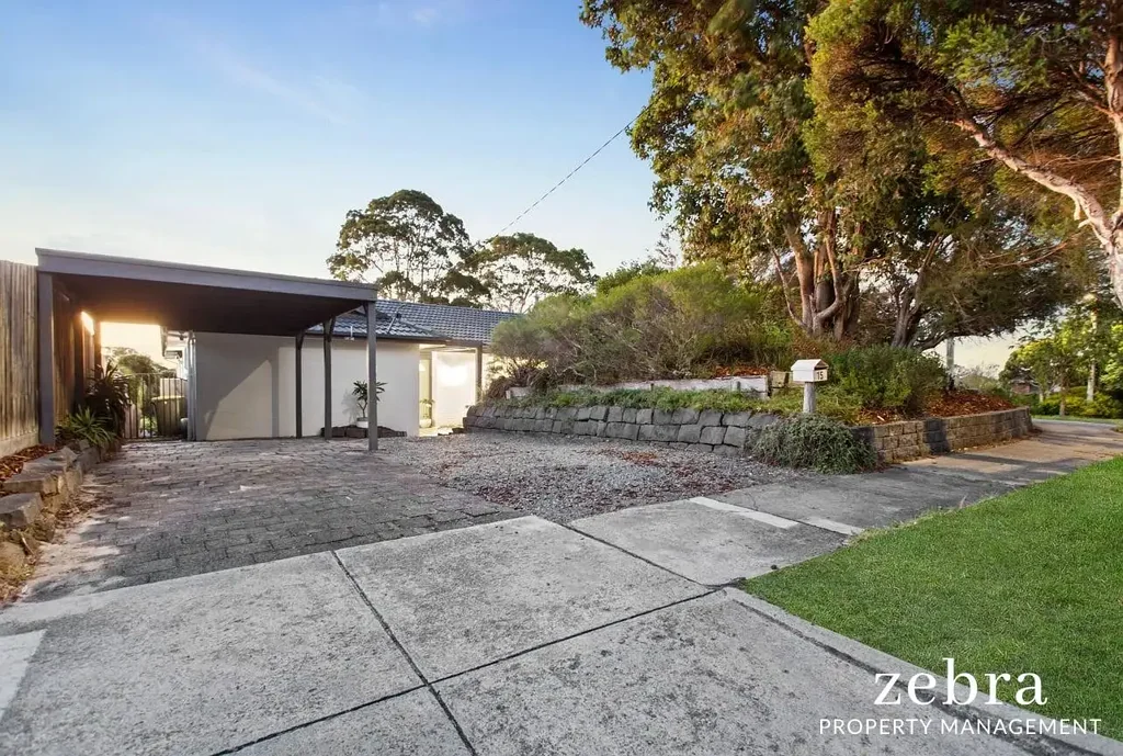 Stunning Family Home with Self-Contained Apartment & Bay Views