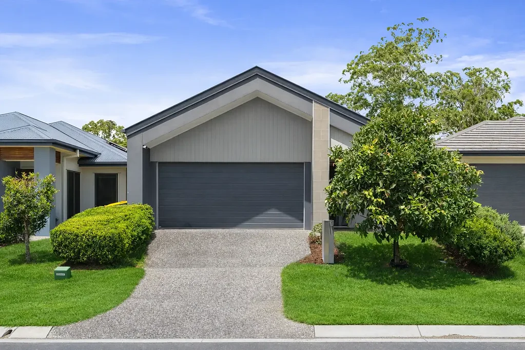 9 Lincoln Crescent, Upper Kedron, QLD 4055
