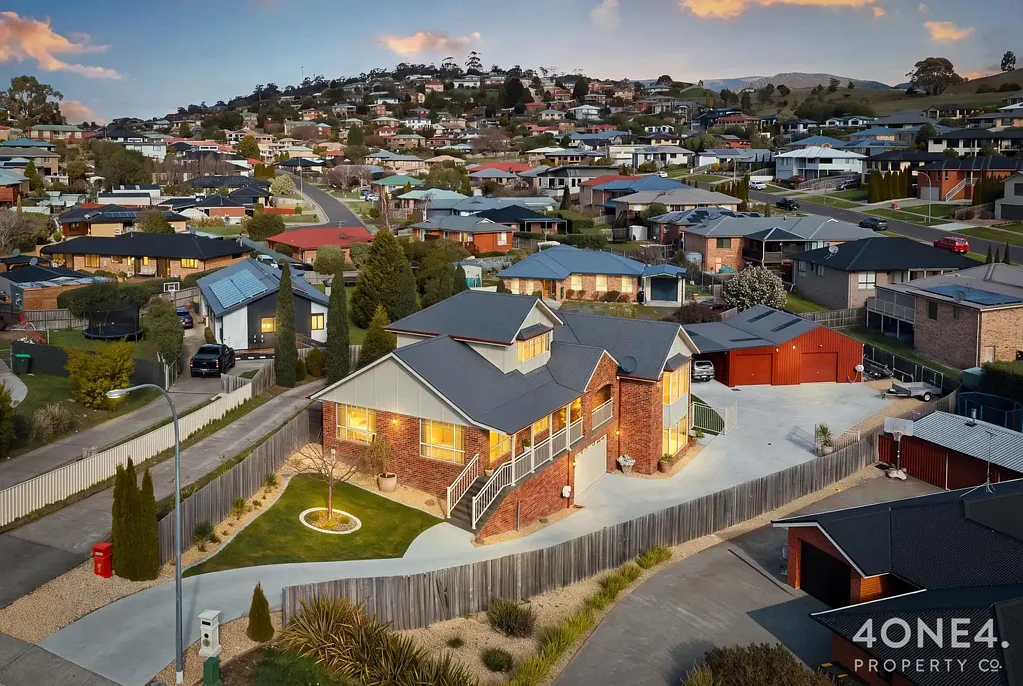 Granton 4ਬੈੱਡਰੂਮ Elevated Family Living with Space, Quality & Versatility