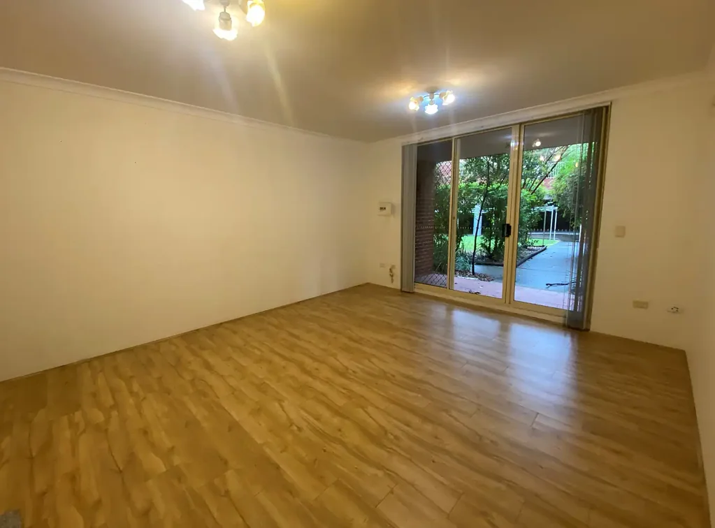 3 Bedroom Unit in the heart of Dulwich Hill!