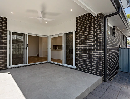 2/59 Yorston Street, Warners Bay, Newcastle, 3房, 2浴, Townhouse