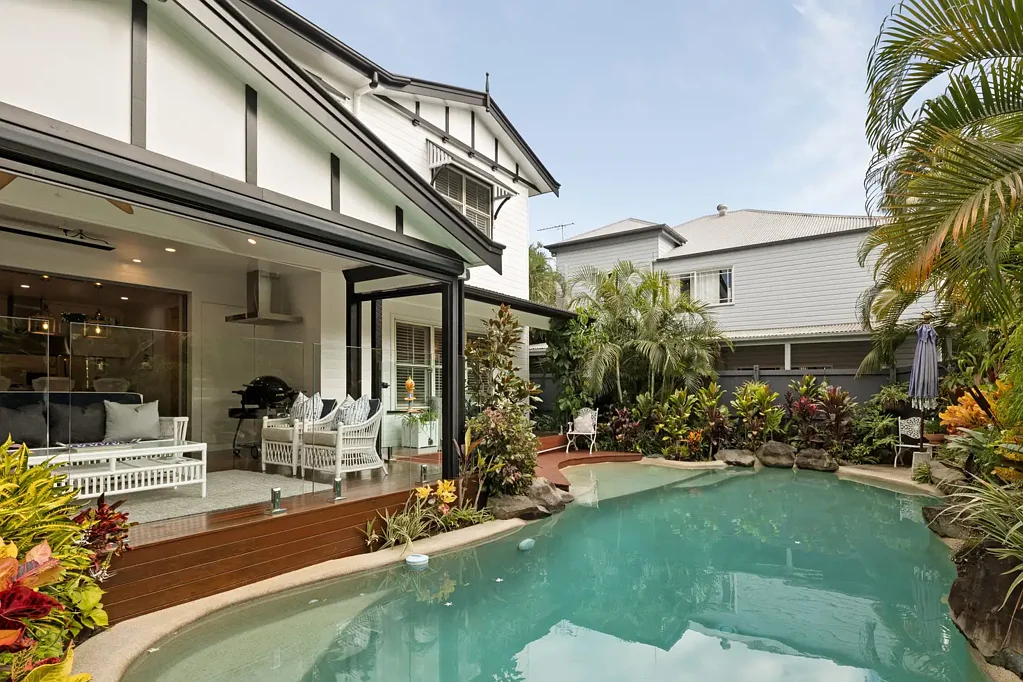 3 Stewart Street, Hawthorne, QLD 4171