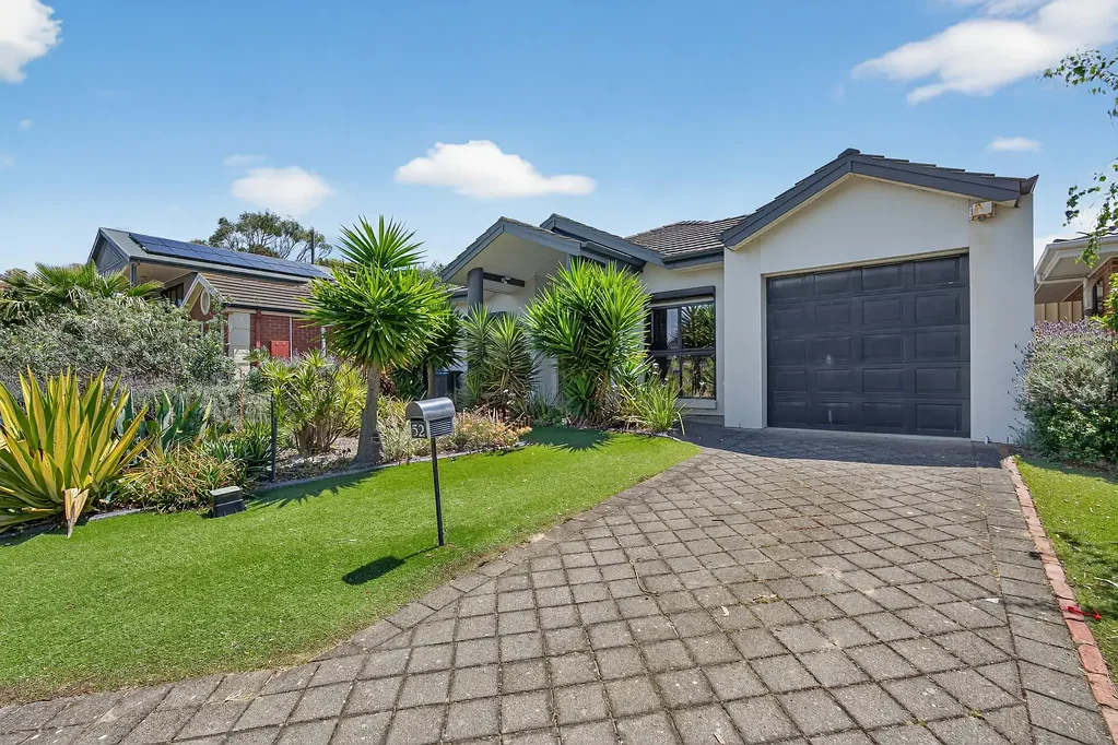 52 Matthew Flinders Drive, Encounter Bay, SA 5211