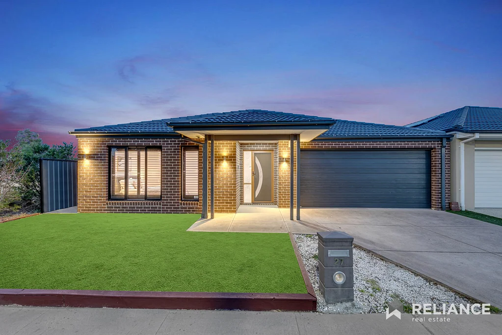 27 Freemont Circuit, Truganina, VIC 3029