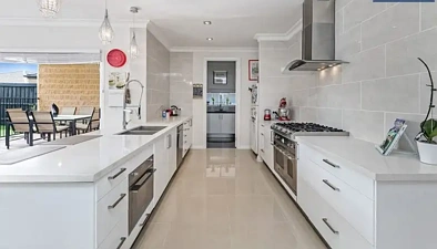 28 Prudence Parade, Point Cook, VIC 3030, 5 slaapkamers, 3 badkamers, House