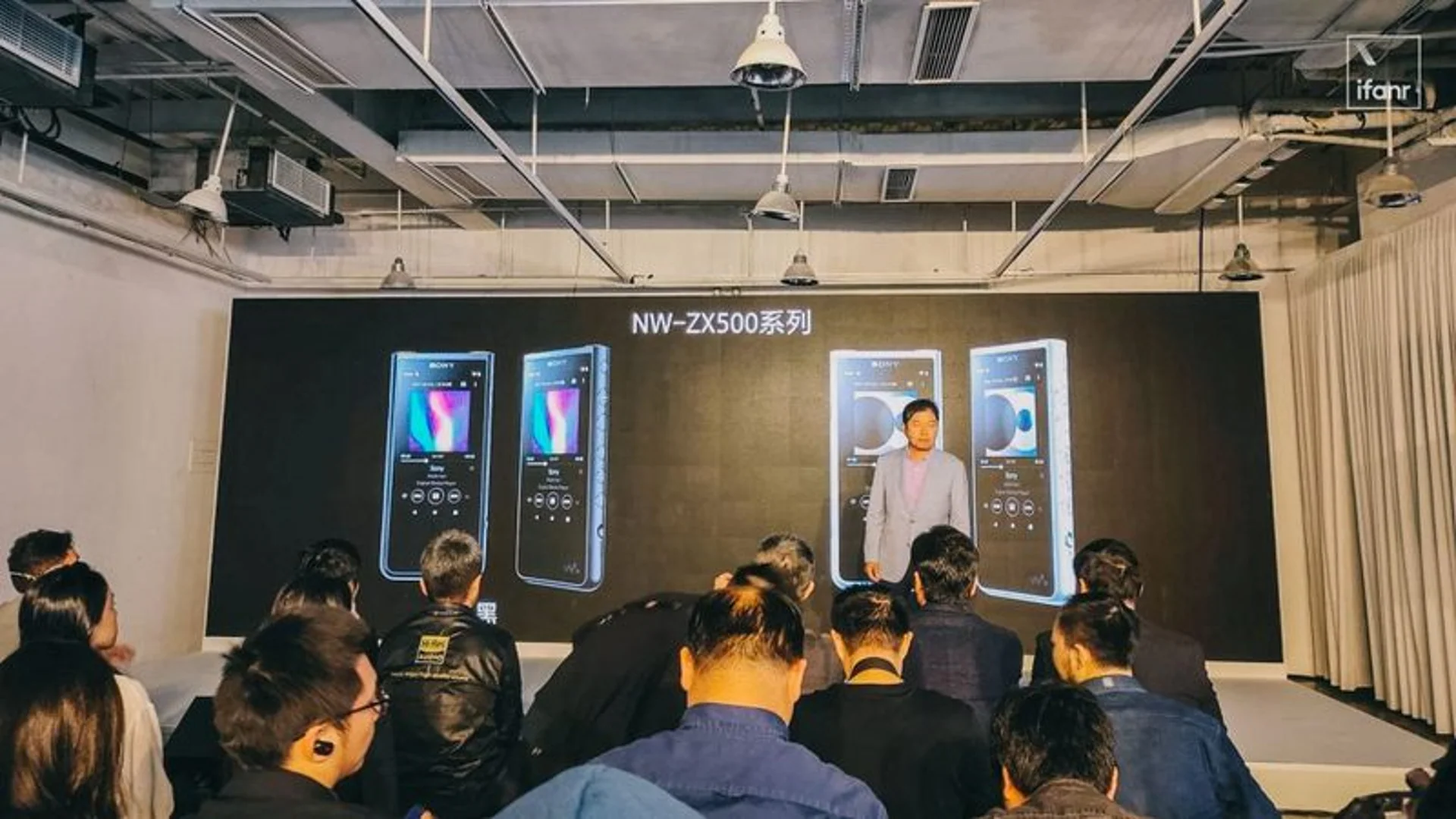 索尼发布两台能用 QQ 音乐、网易云的播放器,并宣称要往高解析流媒体时代进发