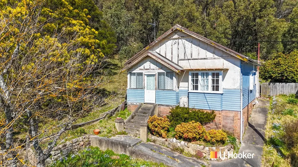 Lithgow 2房  Loads of Potential Here