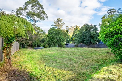 Millgrove  THE ULTIMATE CANVAS - ELEVATED, SUNNY & MOUNTAIN VIEWS IN A QUIET COURT
