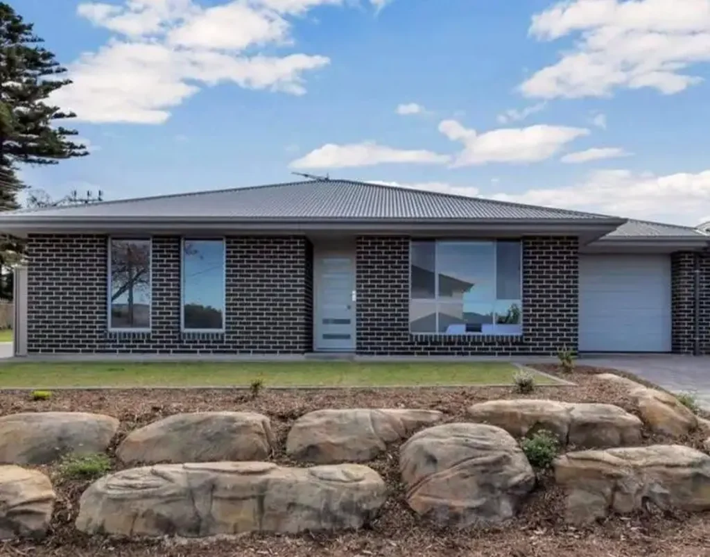 3 BEDROOM HOME WELL LOCATED