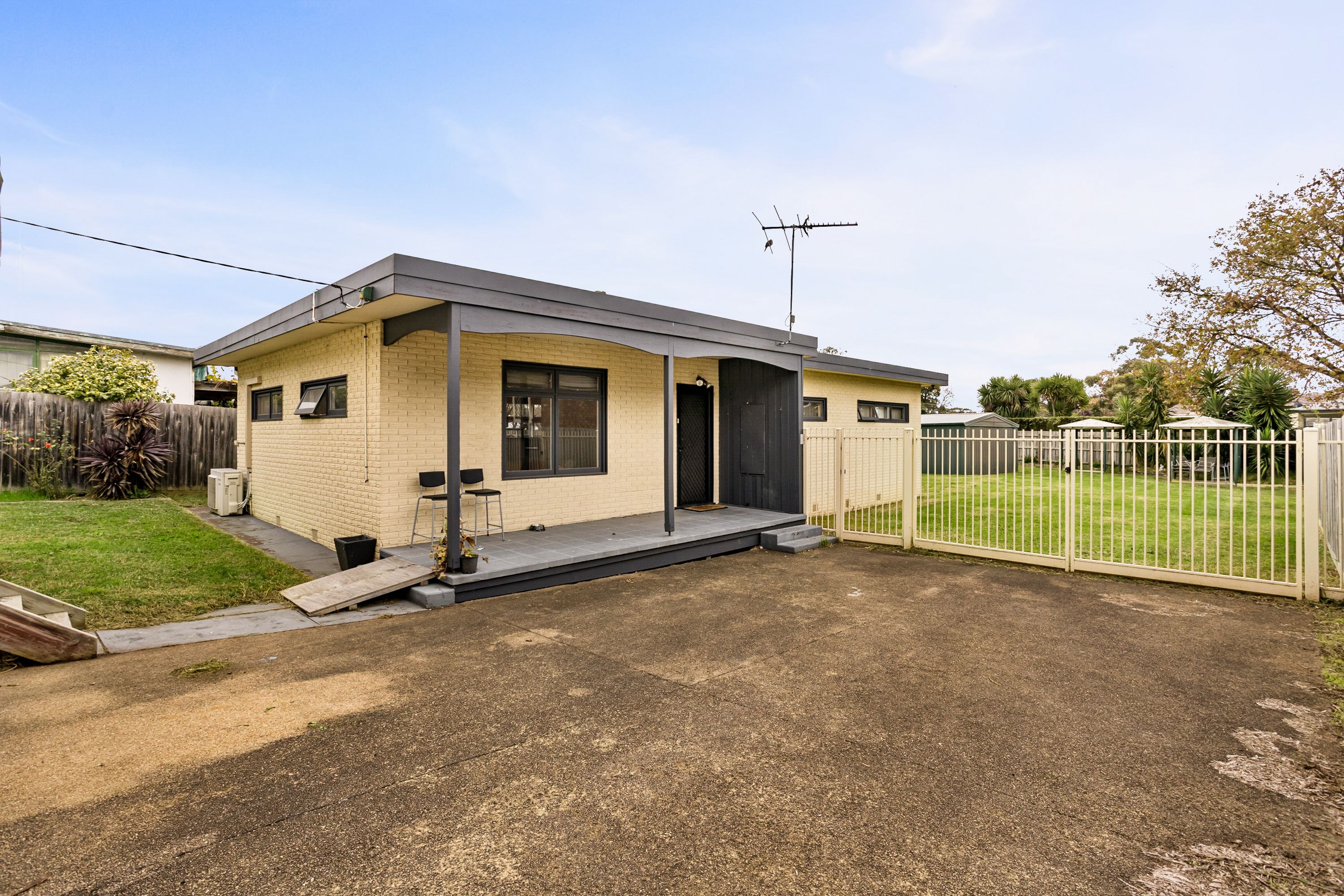 10 MAWARRA AV, CAPEL SOUND VIC 3940, 0部屋, 0バスルーム, House