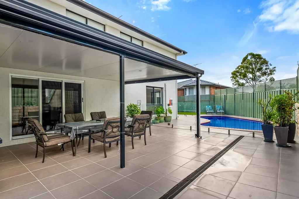 Glenmore Park 4कमरा Stylish Family Living with Premium Finishes & Resort-Style Pool
