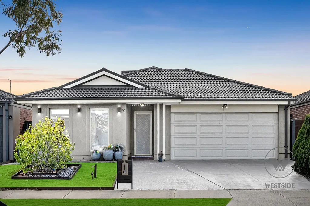 Tarneit 4ਬੈੱਡਰੂਮ Stylish & Spacious Family Home in Sought-After Heartlands Estate!