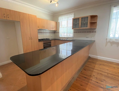 13 Frederick Street, Pendle Hill, Parramatta (Northwest suburbs), 4房, 2浴, House