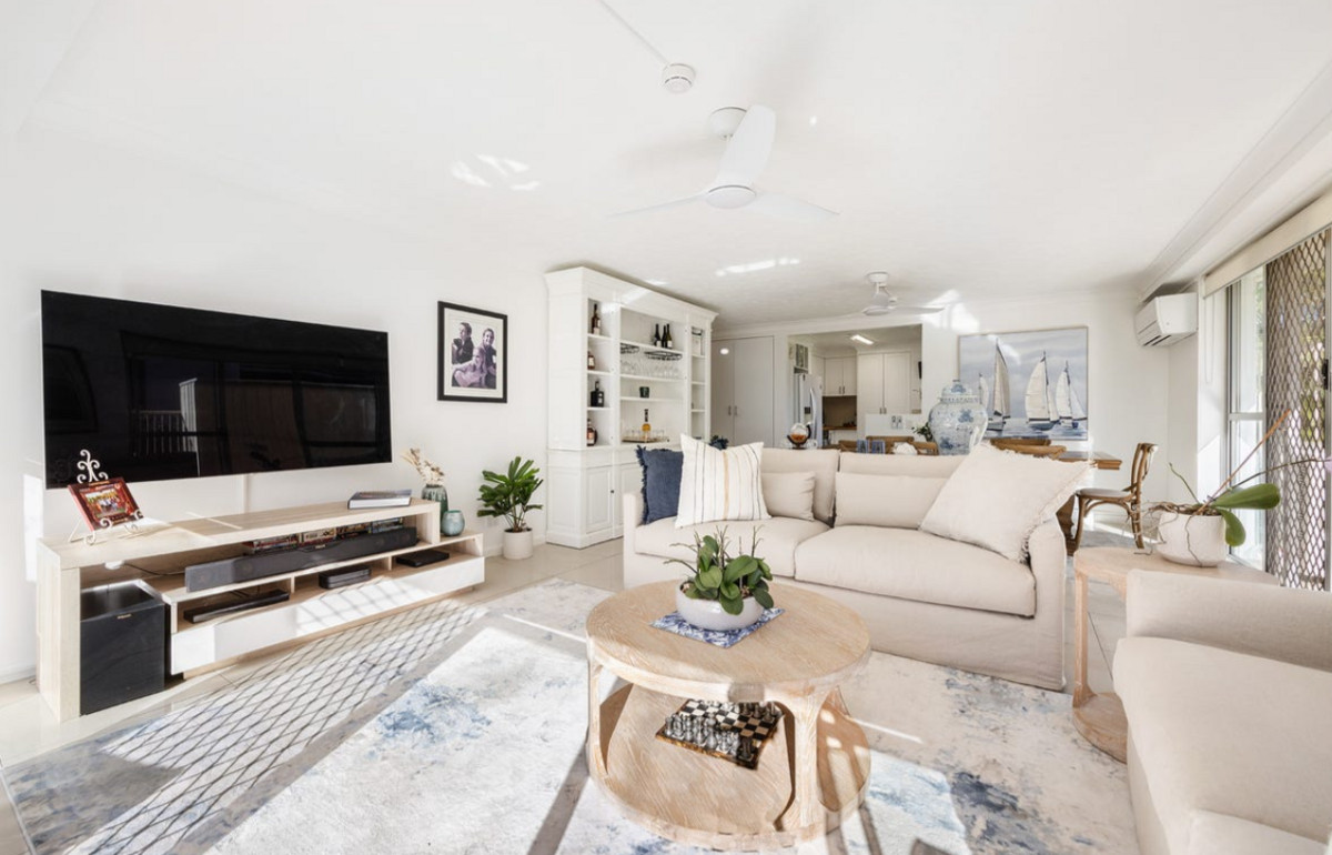 UNIT 2 170-180 THE ESPLANADE, BURLEIGH HEADS QLD 4220, 0 rūma, 0 rūma horoi, Unit