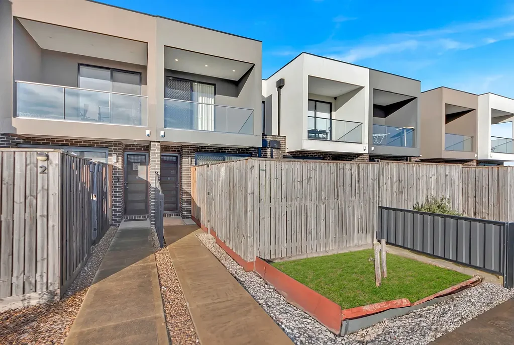 3/90 Saltlake Boulevard, Wollert, VIC 3750